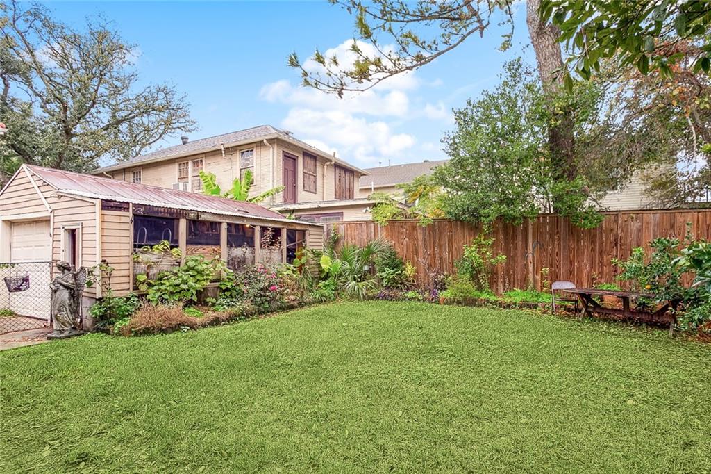New Orleans, Louisiana 70118, United States, 4 Bedrooms Bedrooms, ,4 BathroomsBathrooms,Residential,Pending,67208
