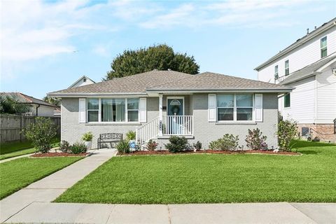 7114 MARSHAL FOCH Street New Orleans LA 70124