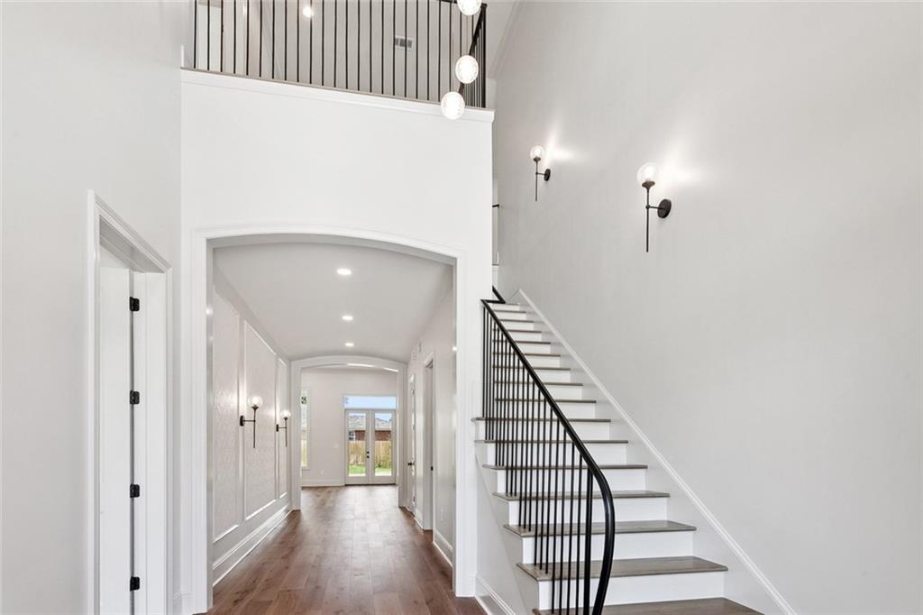 420 METAIRIE HEIGHTS Avenue