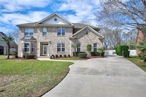 92 PINEHURST Drive New Orleans LA 70131