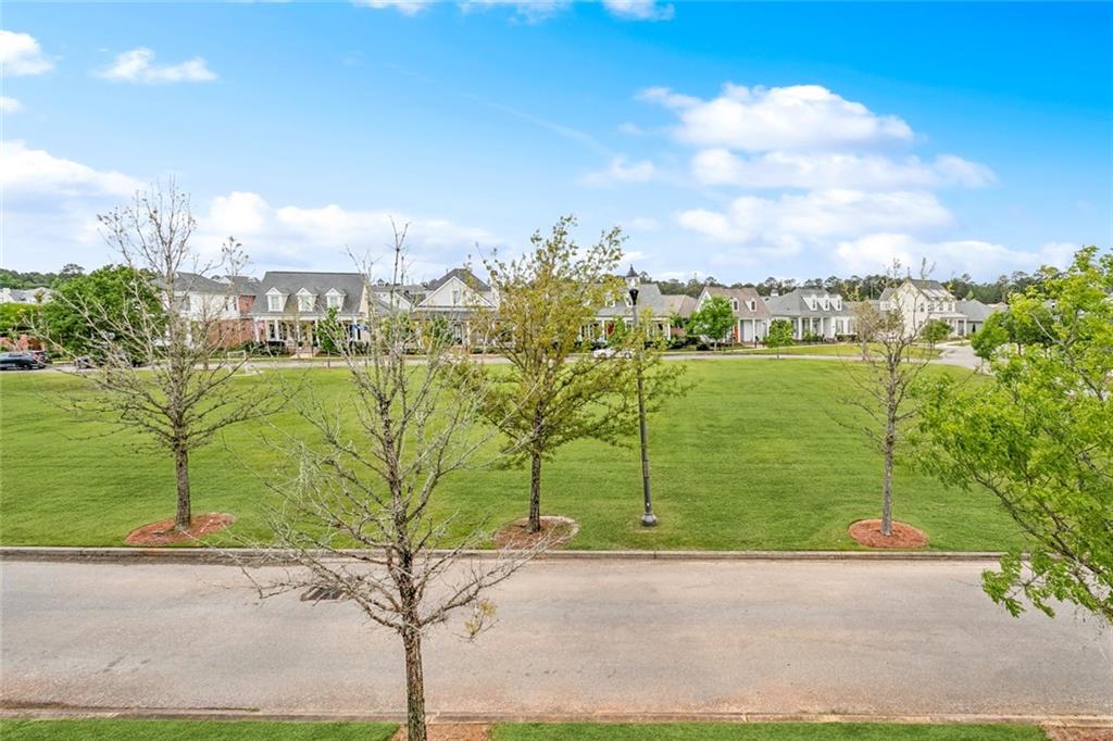 640 BOCAGE CT N.
