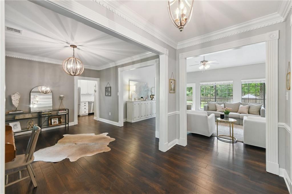 103 CENTURY OAKS Lane