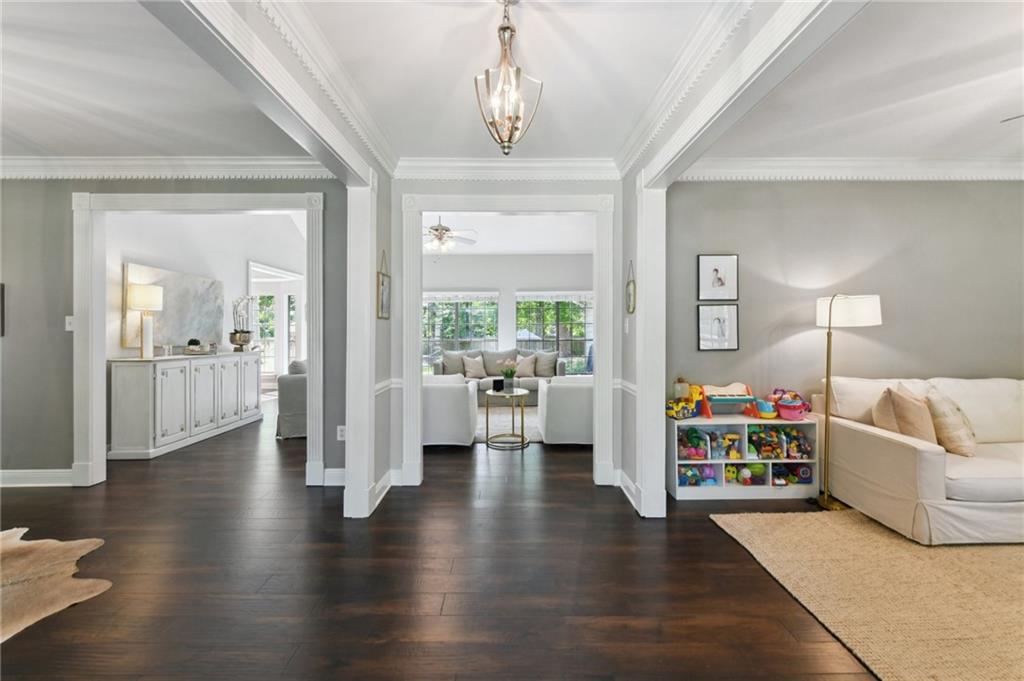 103 CENTURY OAKS Lane