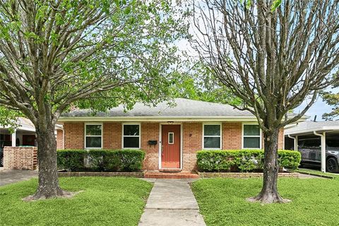 9 BEAUREGARD Drive Gretna LA 70053