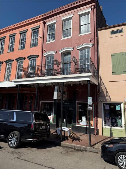 933 DECATUR Street New Orleans LA 70116
