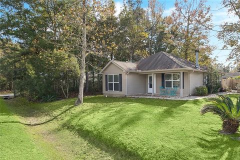 2272 HENRY CLAY Street Mandeville LA 70448