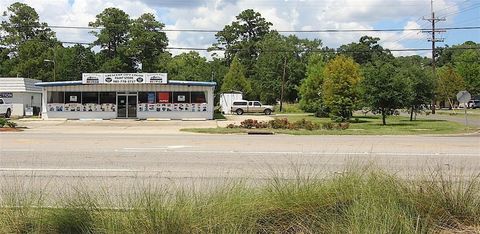 1903 FLORIDA Street Mandeville LA 70448