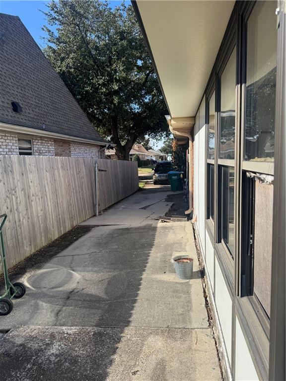 86 GELPI Avenue
