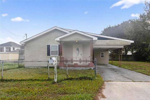 2037 LICCIARDI Lane Violet LA 70092