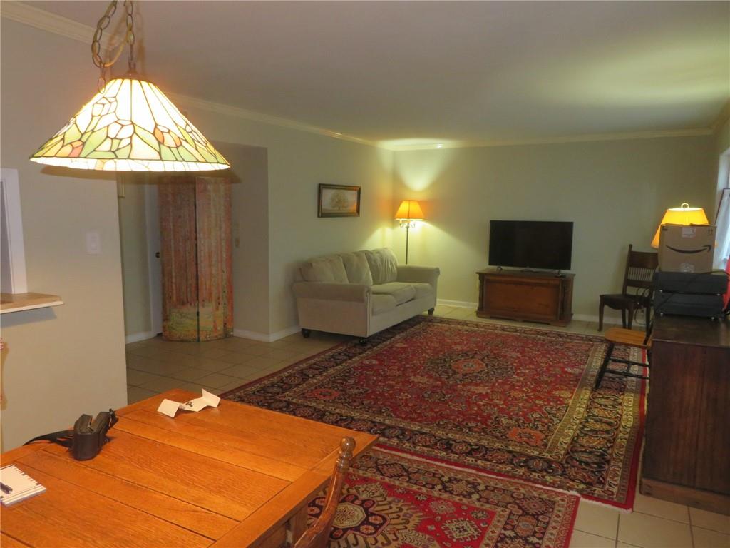 318 LAKE MARINA Avenue 219