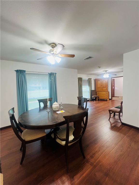 61203 KINGS ARMS Drive