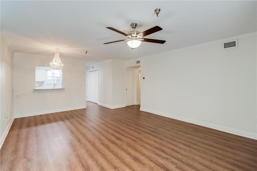 515 THIRD Street 5