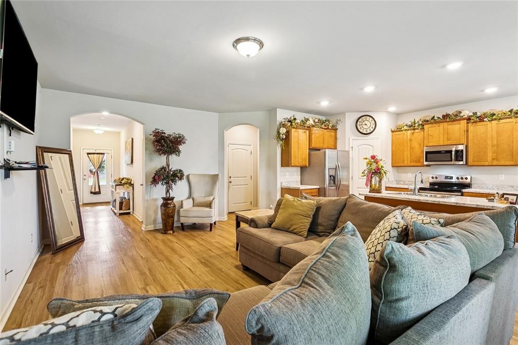 47509 CATHY Lane