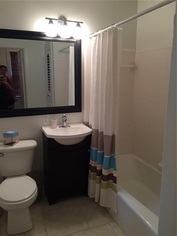 New Orleans, Louisiana 70118, United States, 2 Bedrooms Bedrooms, ,1 BathroomBathrooms,Residential,Active,169553