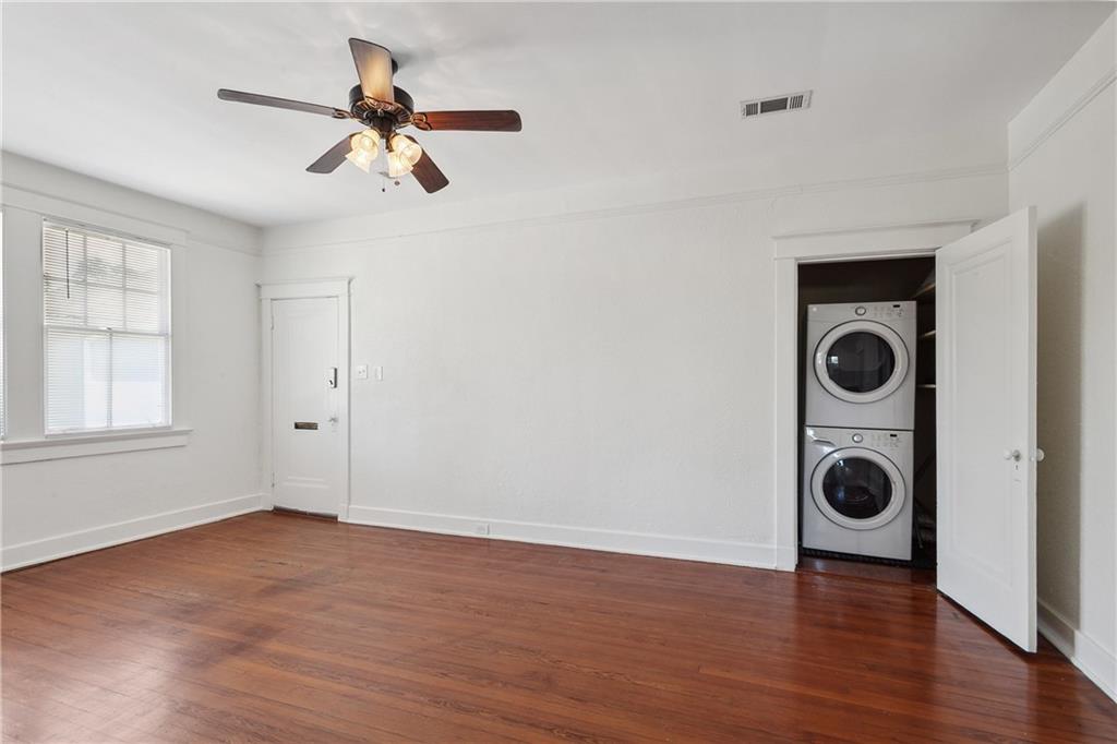 New Orleans, Louisiana 70119, United States, 2 Bedrooms Bedrooms, ,1 BathroomBathrooms,Residential,Active,204540