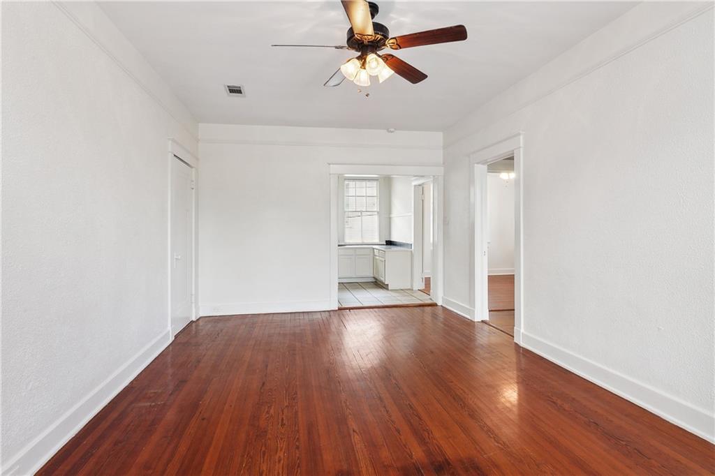 New Orleans, Louisiana 70119, United States, 2 Bedrooms Bedrooms, ,1 BathroomBathrooms,Residential,Active,204540