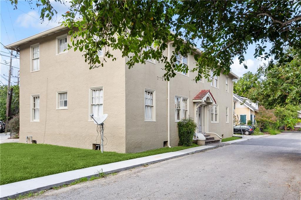 New Orleans, Louisiana 70119, United States, 2 Bedrooms Bedrooms, ,1 BathroomBathrooms,Residential,Active,204540