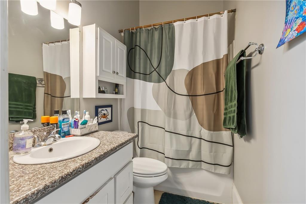 New Orleans, Louisiana 70118, United States, 4 Bedrooms Bedrooms, ,2 BathroomsBathrooms,Residential,Active,220804