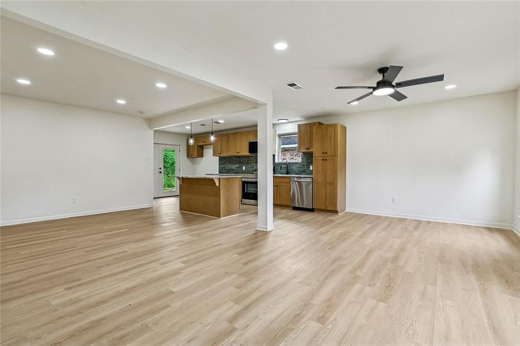 117 DIANNE Drive