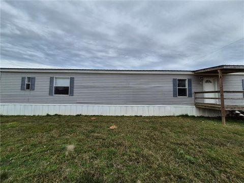 21197 VALOR Lane Hammond LA 70403
