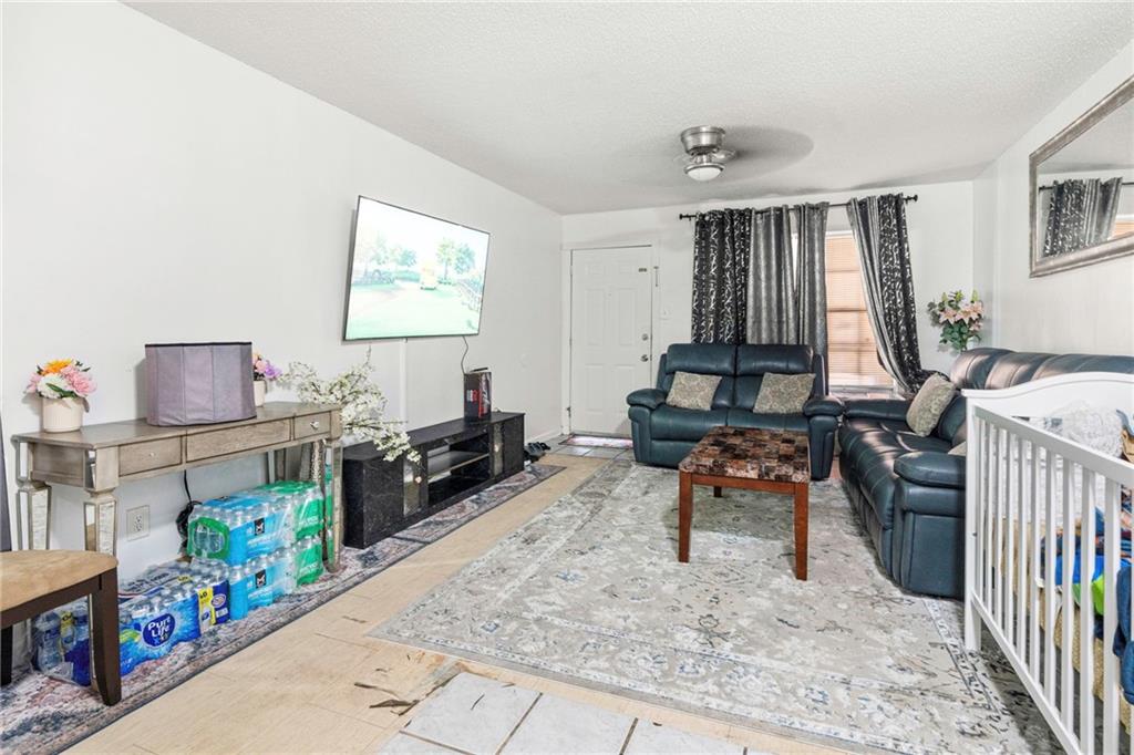 6200 RIVERSIDE Drive 438