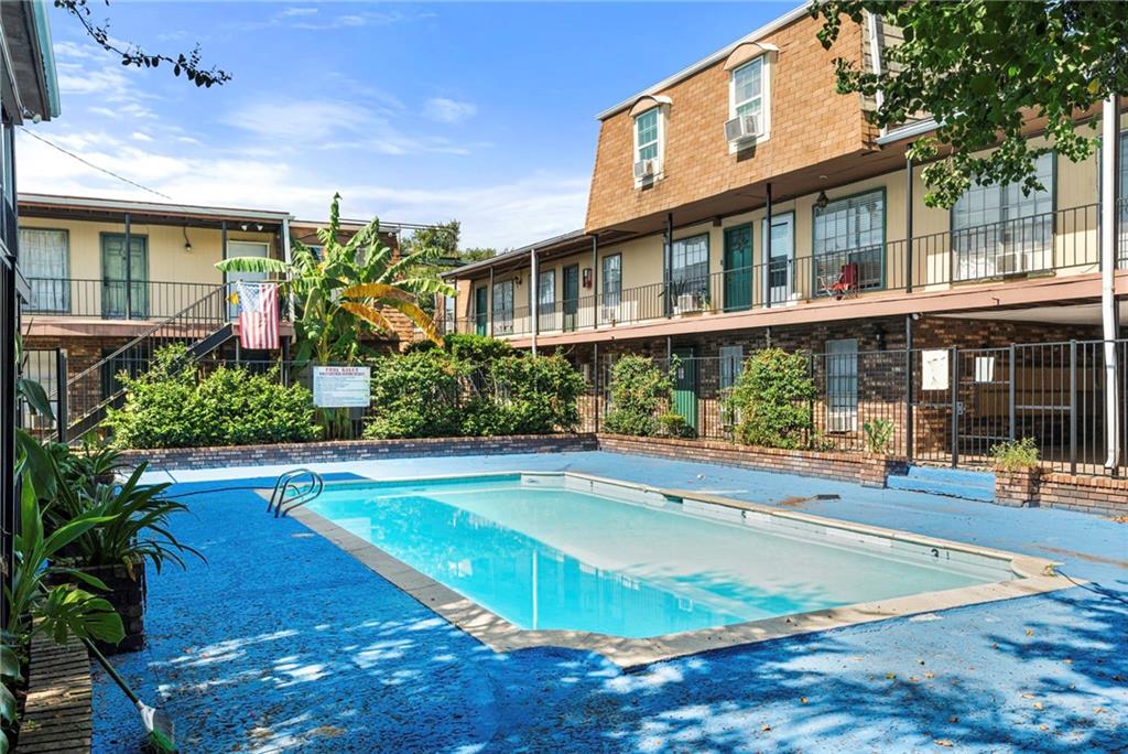 6200 RIVERSIDE Drive 438