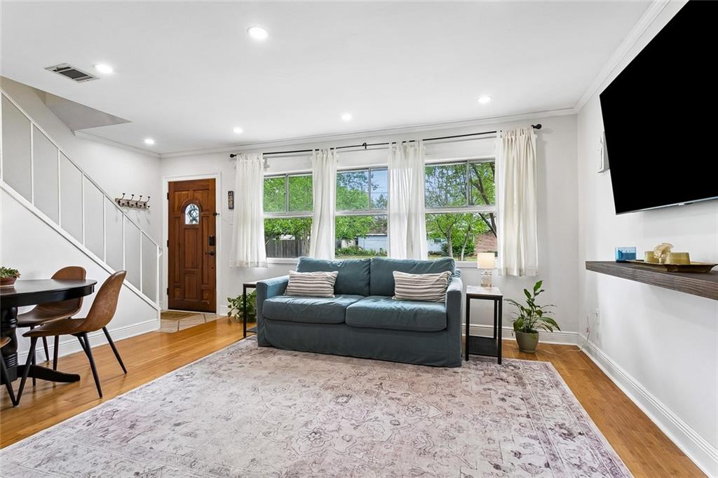 10120 ST. PAUL Avenue