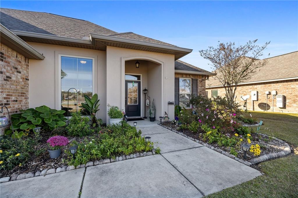 42155 BRODERICK Avenue