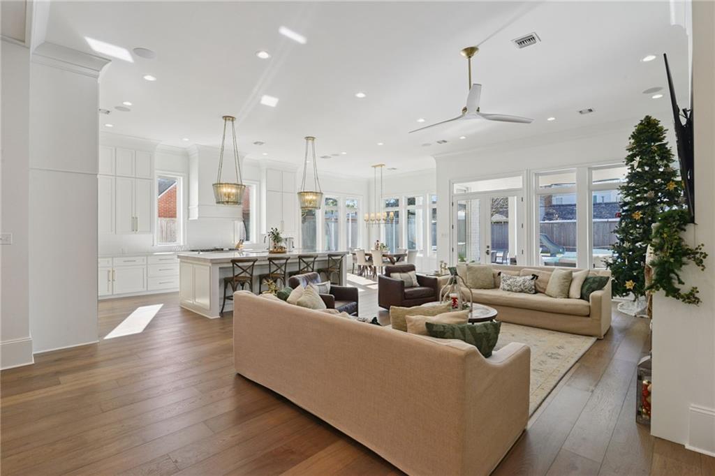 116 BROCKENBRAUGH Court