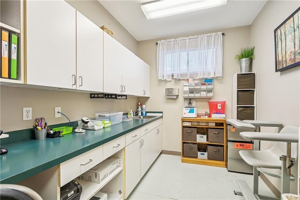 2365 GAUSE Boulevard