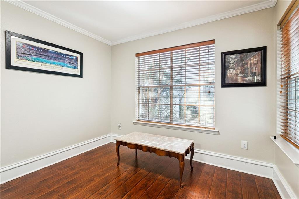 655 COLBERT Street 24