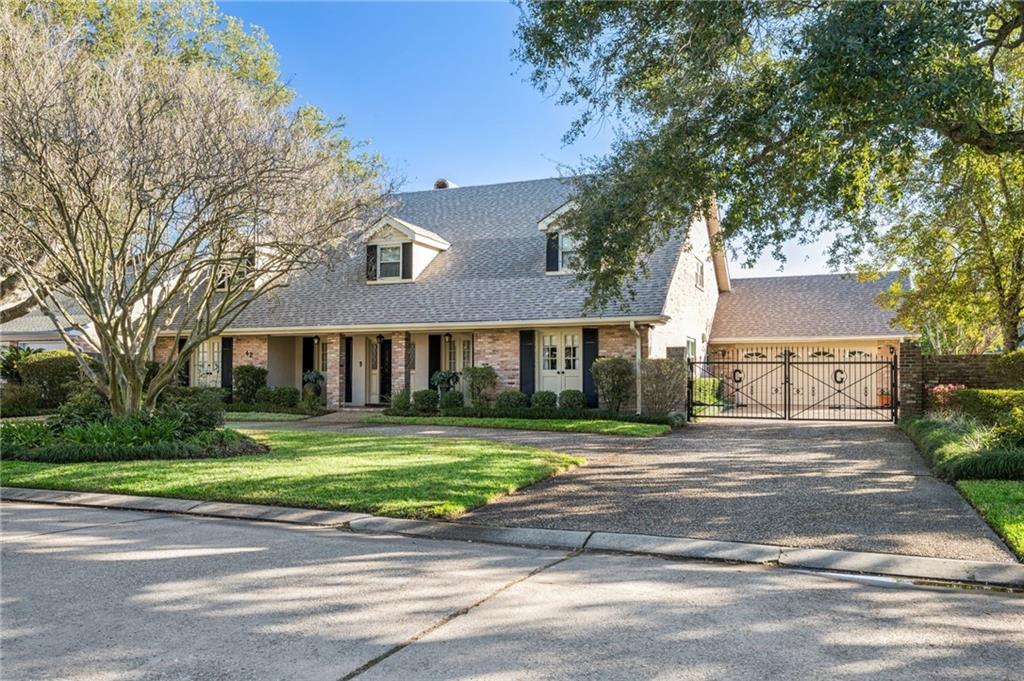42 CHATEAU PALMER Drive