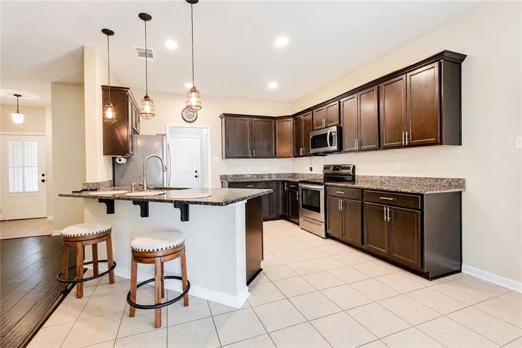 404 ASHTON OAKS Lane