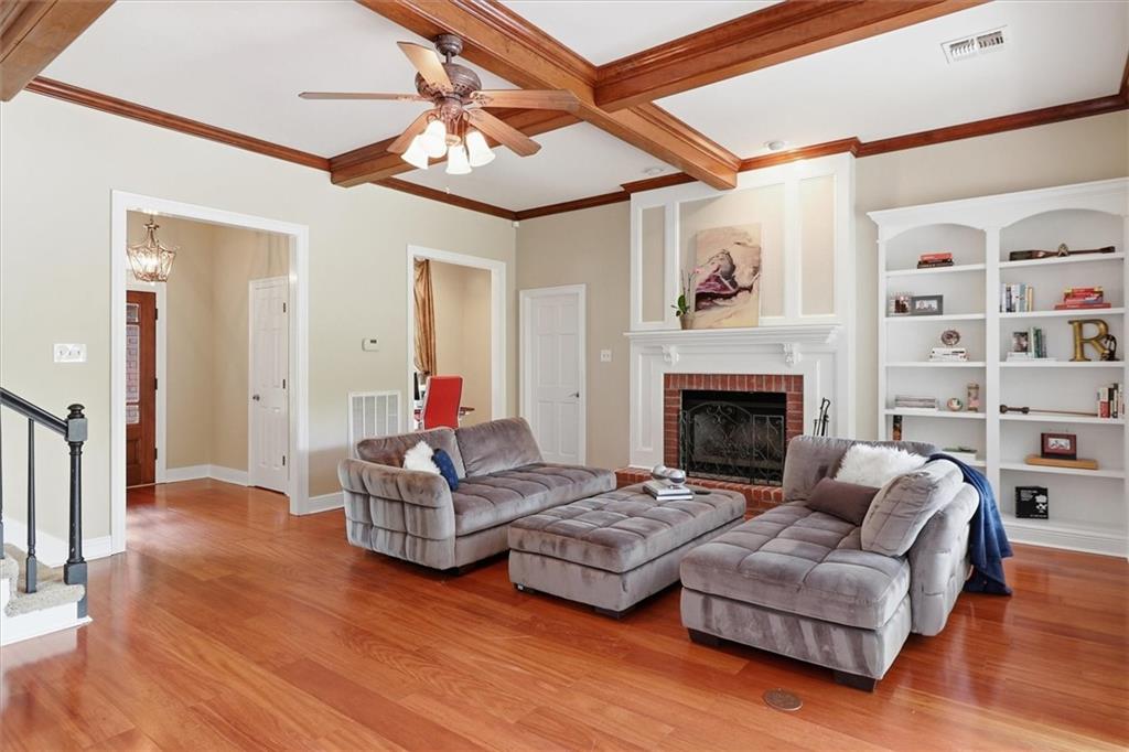 219 NOTTOWAY Drive
