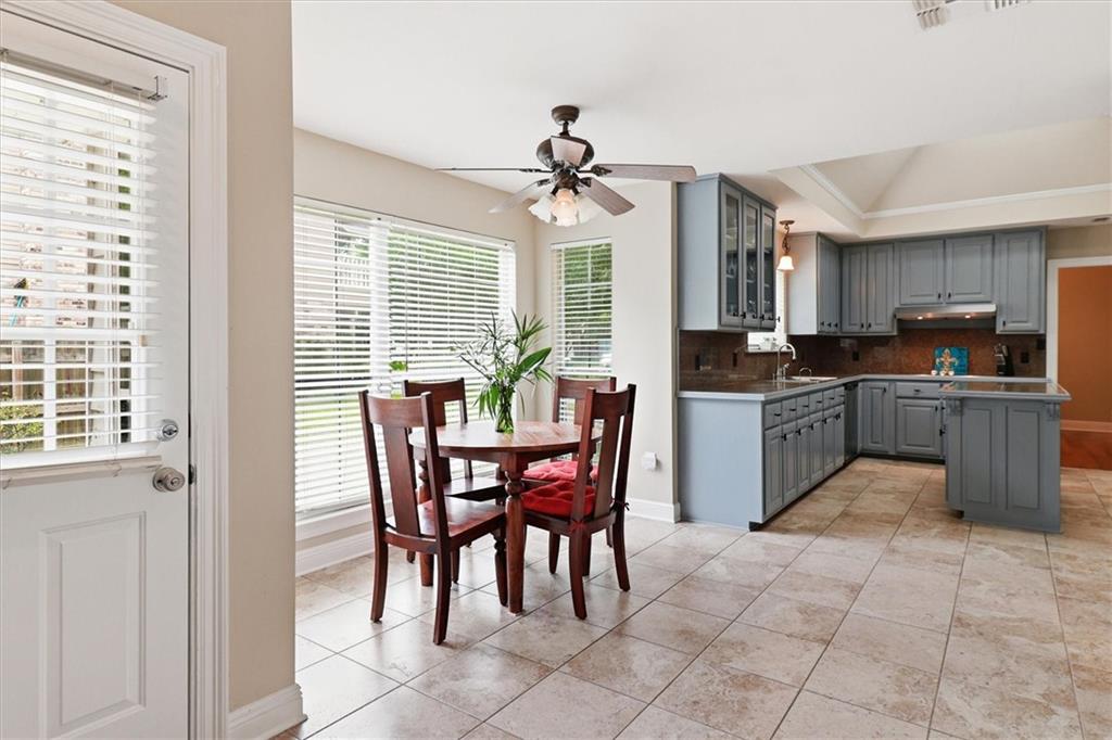 219 NOTTOWAY Drive