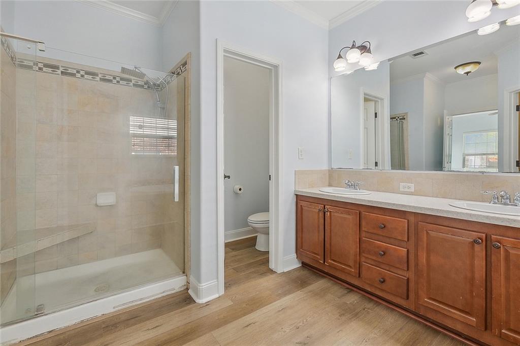 New Orleans, Louisiana 70124, United States, 3 Bedrooms Bedrooms, ,2 BathroomsBathrooms,Residential,Pending,71346