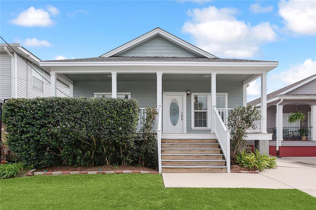 New Orleans, Louisiana 70124, United States, 3 Bedrooms Bedrooms, ,2 BathroomsBathrooms,Residential,Pending,71346