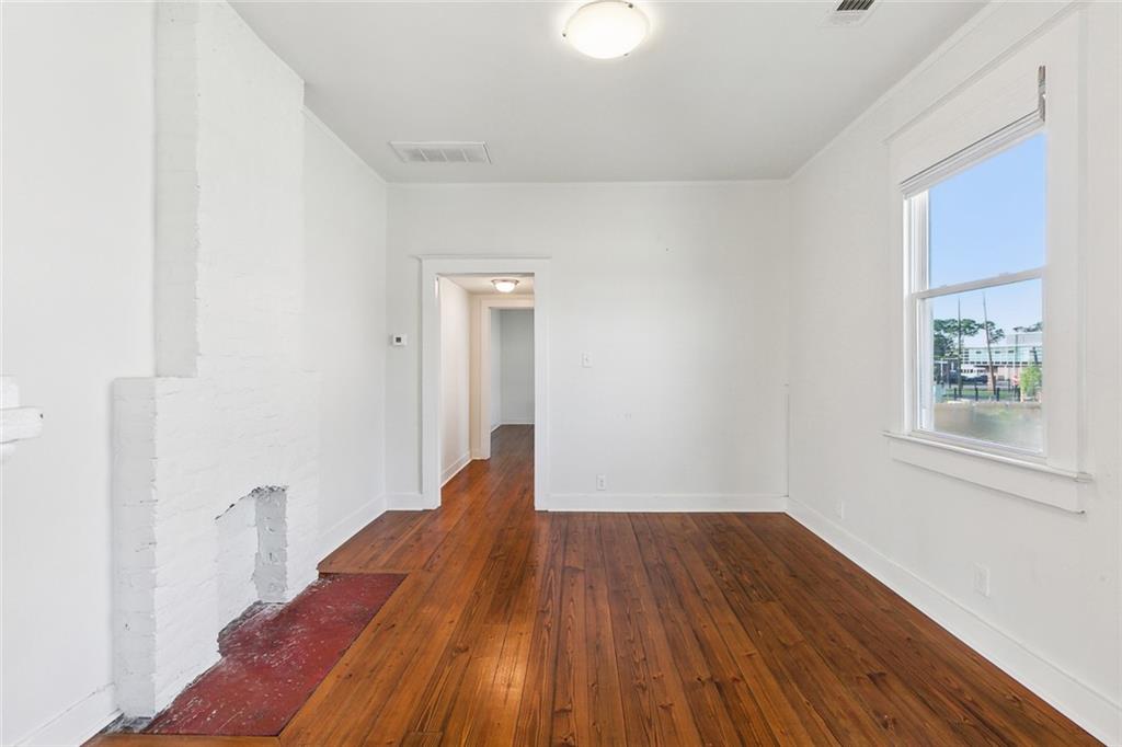 3019 BURDETTE Street