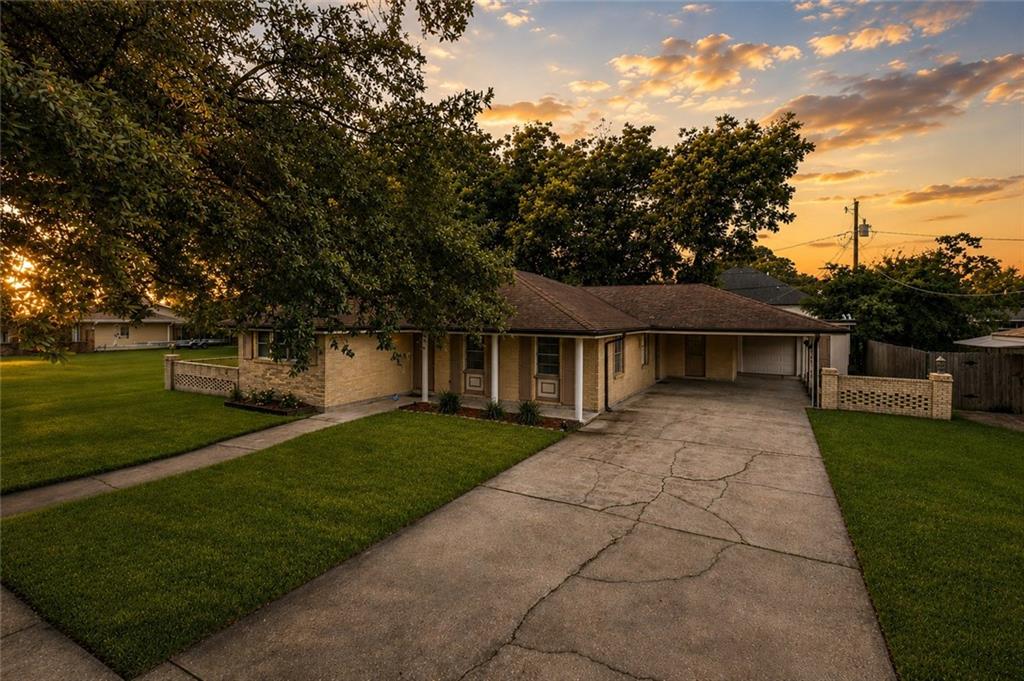 26 W CARMACK Drive