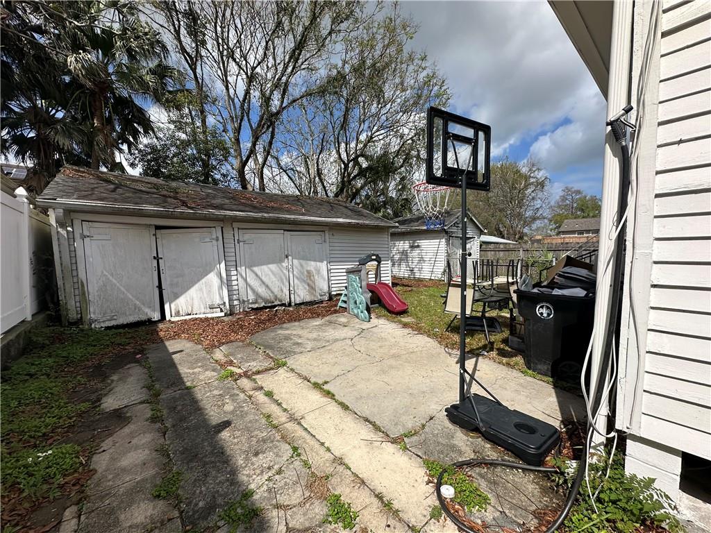 4620-4622 SPAIN Street