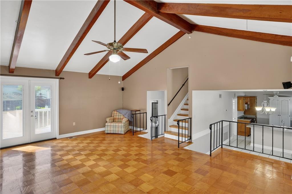 609 MARY Lane