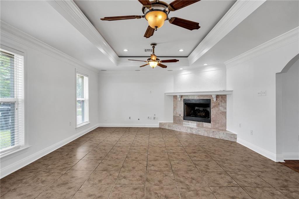 914 ROWLEY Boulevard