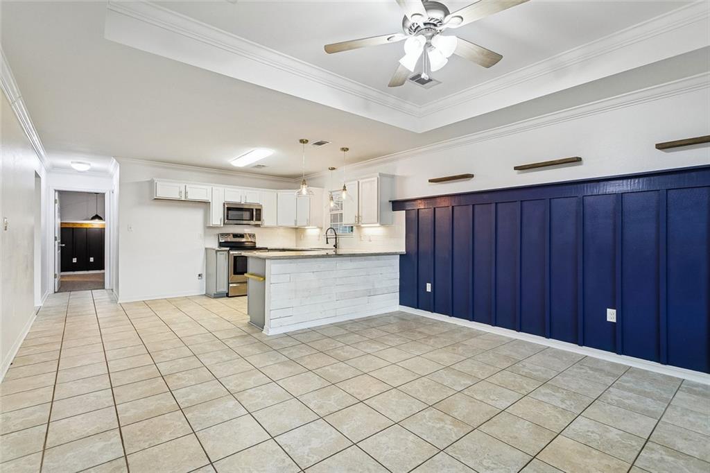 278 SOUTH PARK Circle