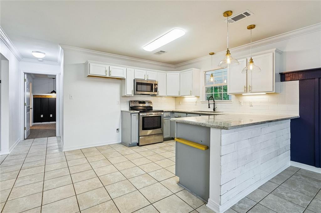 278 SOUTH PARK Circle