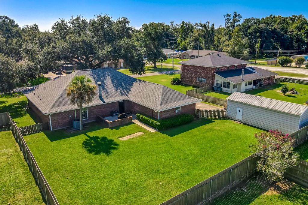 426 RIVER OAKS Drive