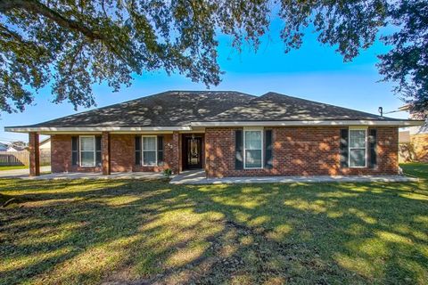 426 RIVER OAKS Drive Luling LA 70070
