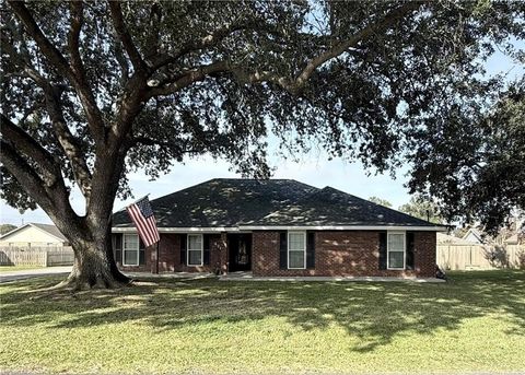426 RIVER OAKS Drive Luling LA 70070