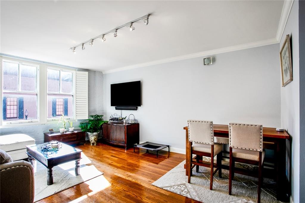 760 MAGAZINE Street 203