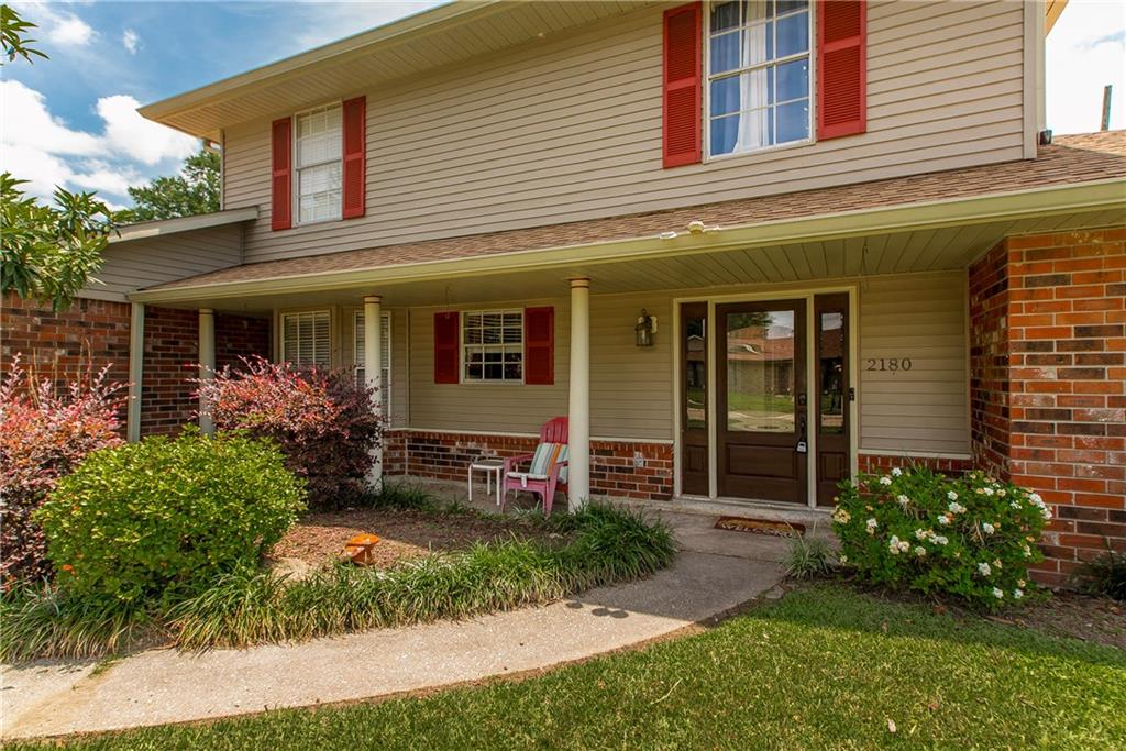 2180 OAK TREE Drive