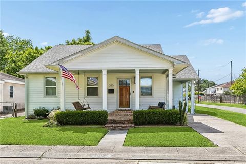 Photo of 280 MAYO Avenue, Harahan, LA 70123 (MLS # 2554183)
